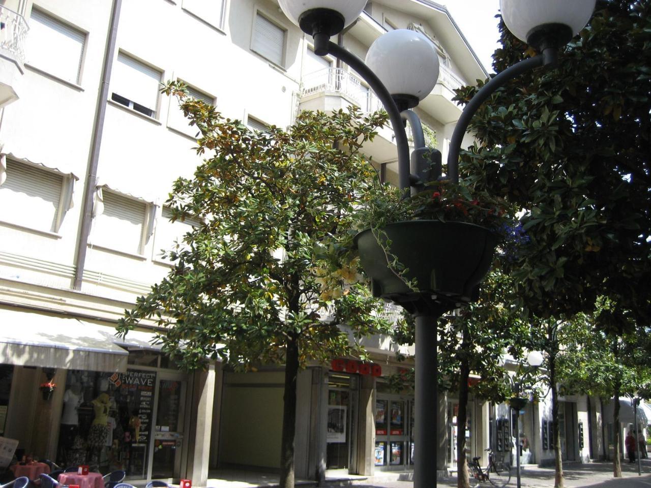 Appartamento Warner Grado Exterior photo